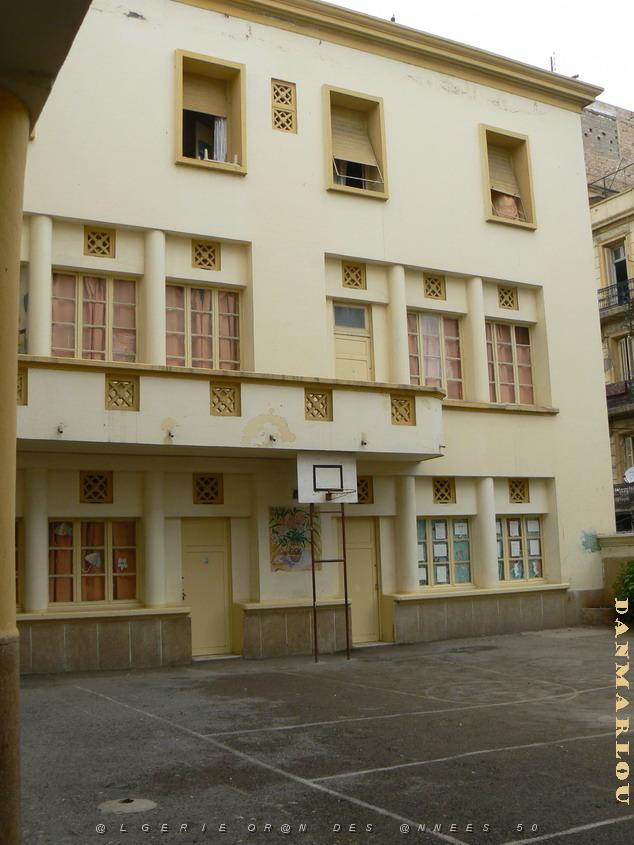 ecole Jules Renard 8 .jpg